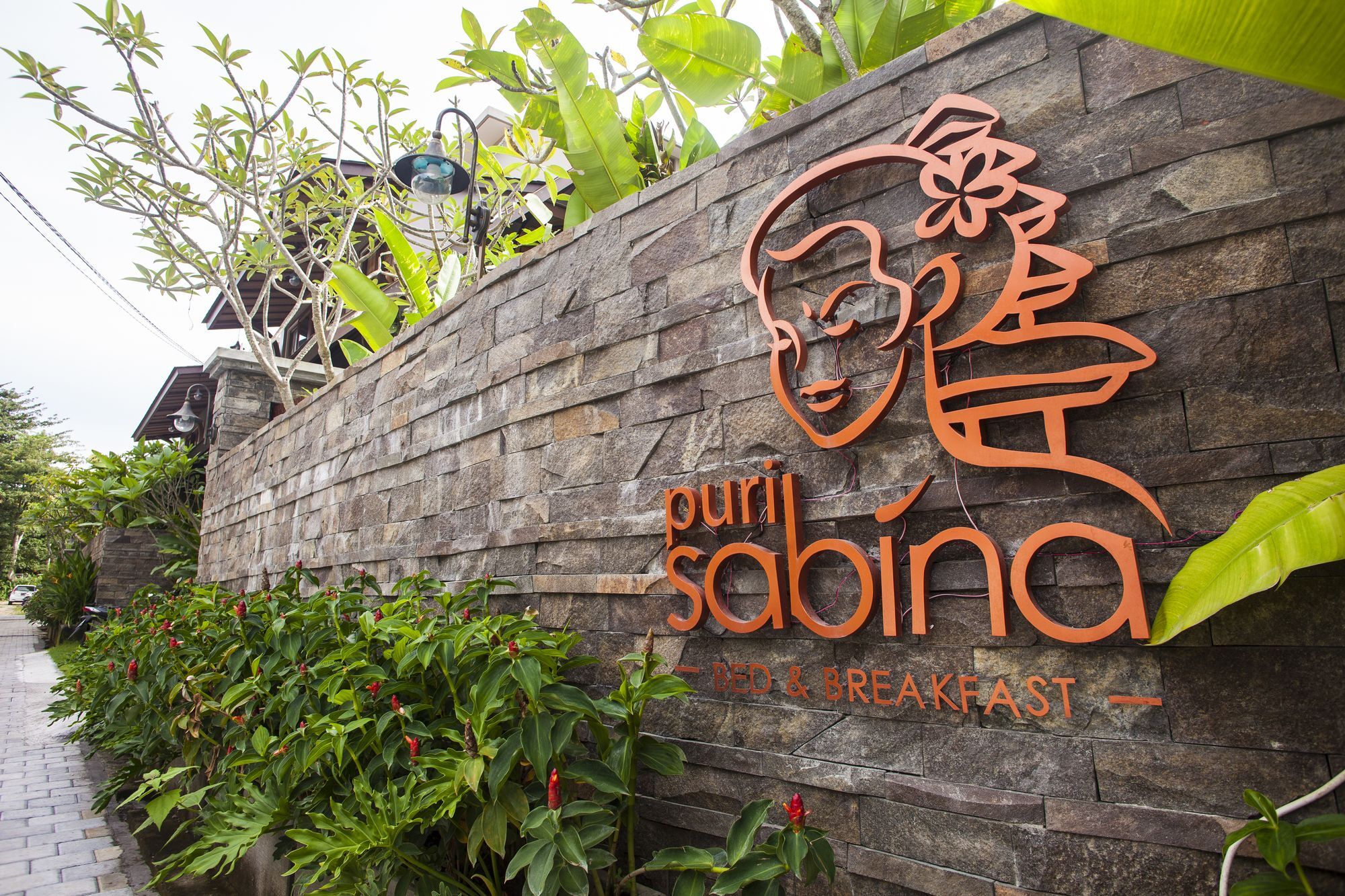 Puri Sabina Bed & Breakfast Jimbaran Exterior foto