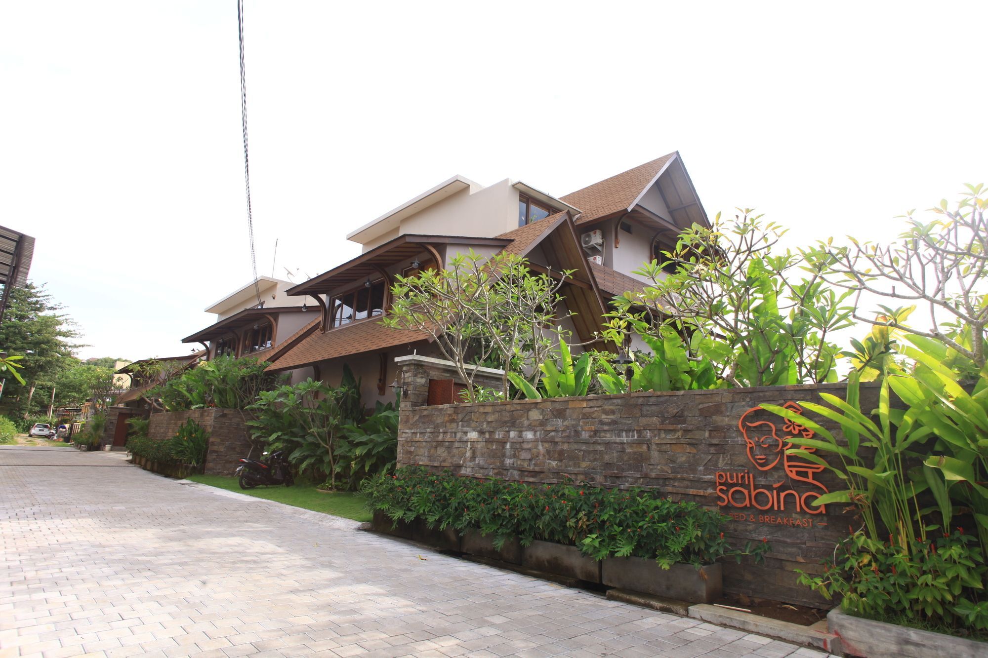 Puri Sabina Bed & Breakfast Jimbaran Exterior foto