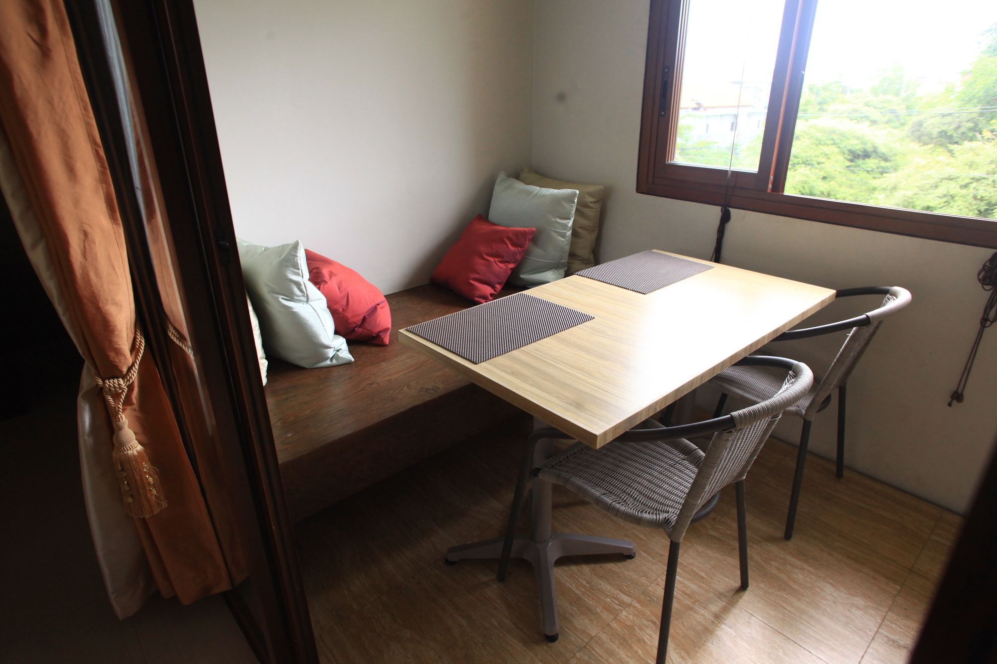 Puri Sabina Bed & Breakfast Jimbaran Exterior foto